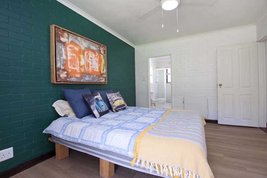 3 Bedroom Property for Sale in Milkwood Park Western Cape